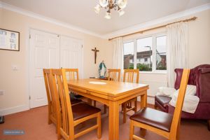 Dining Room- click for photo gallery
